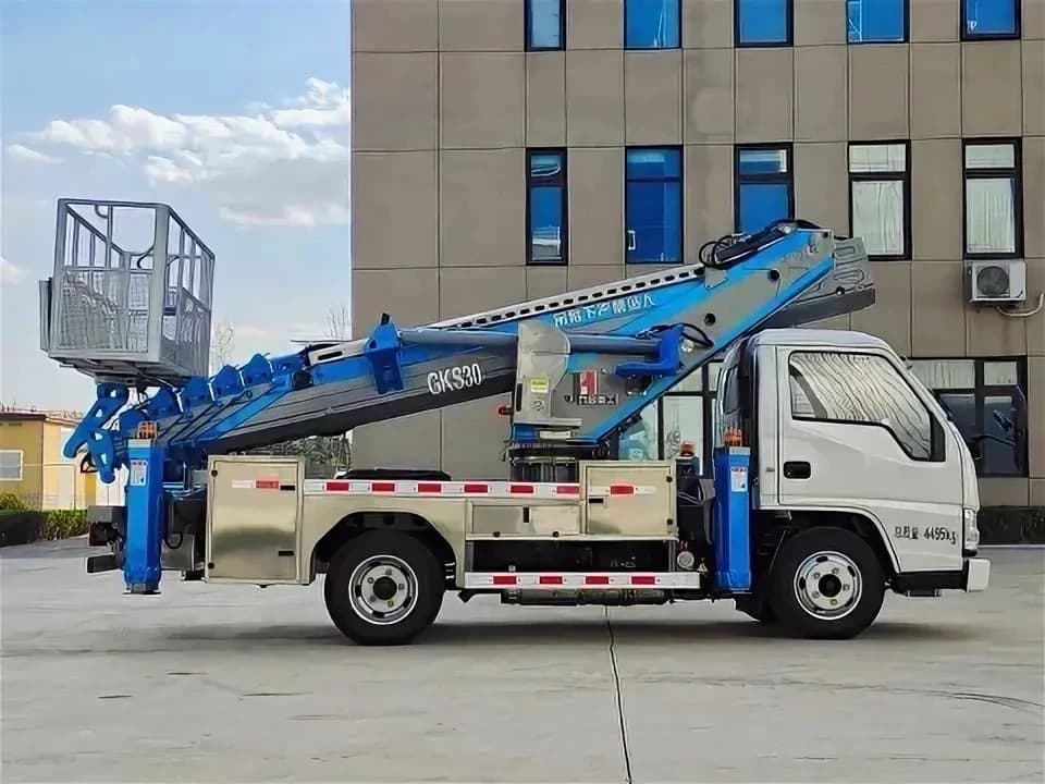 Автовышка 20-25 метров, грузоподъемность корзины 300 кг Аренда автовышки Автовышка 20-25 метров